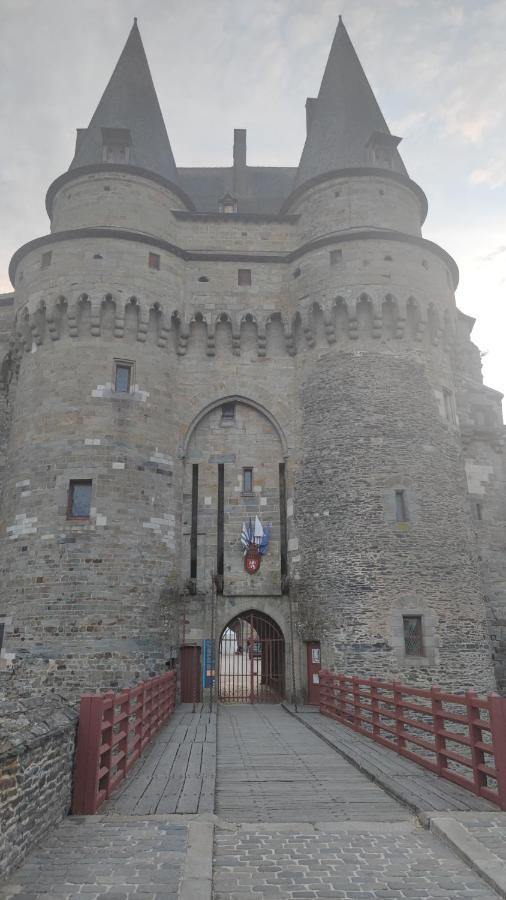 Hotel Le Petit Billot Vitré Zewnętrze zdjęcie