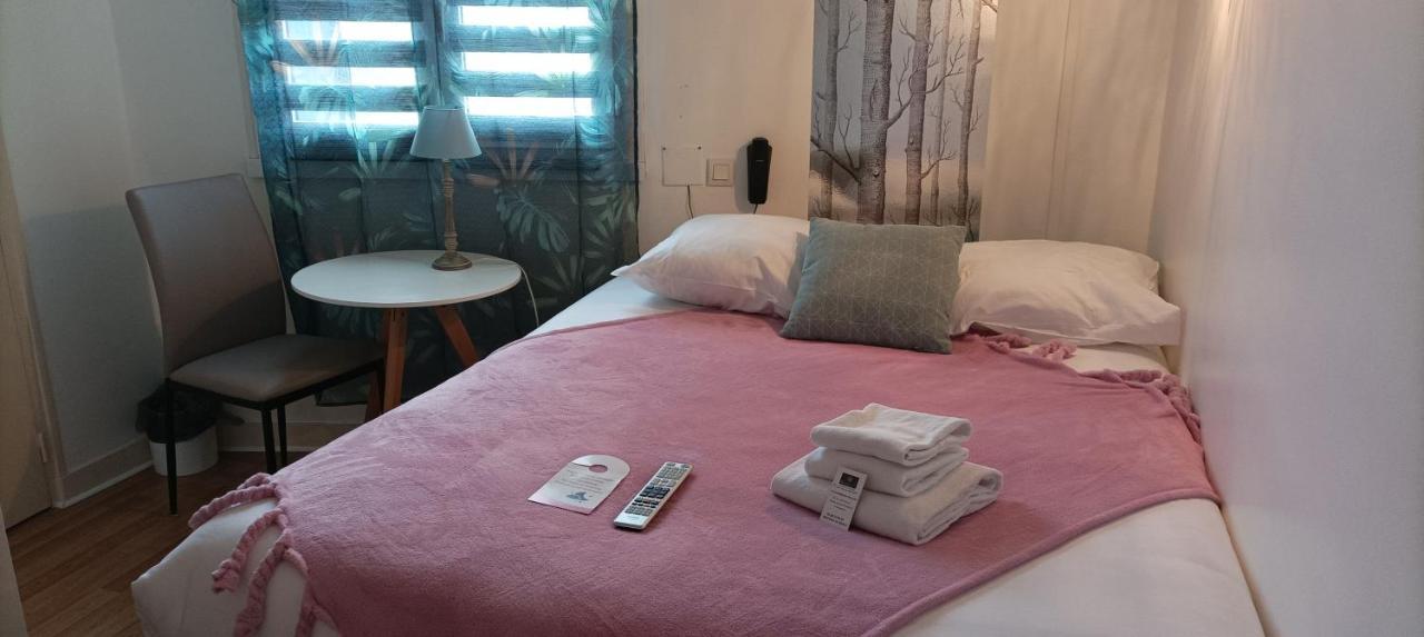Hotel Le Petit Billot Vitré Zewnętrze zdjęcie