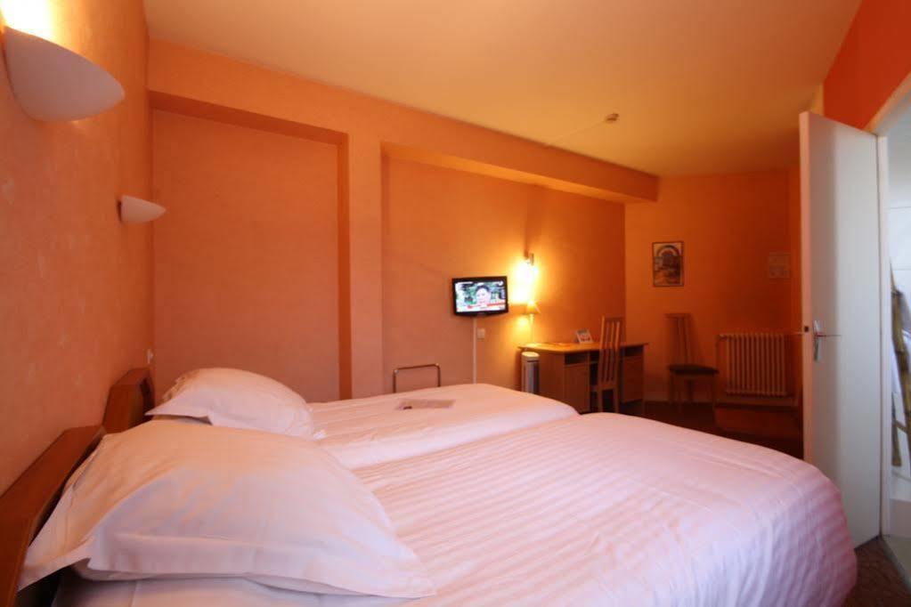 Hotel Le Petit Billot Vitré Zewnętrze zdjęcie
