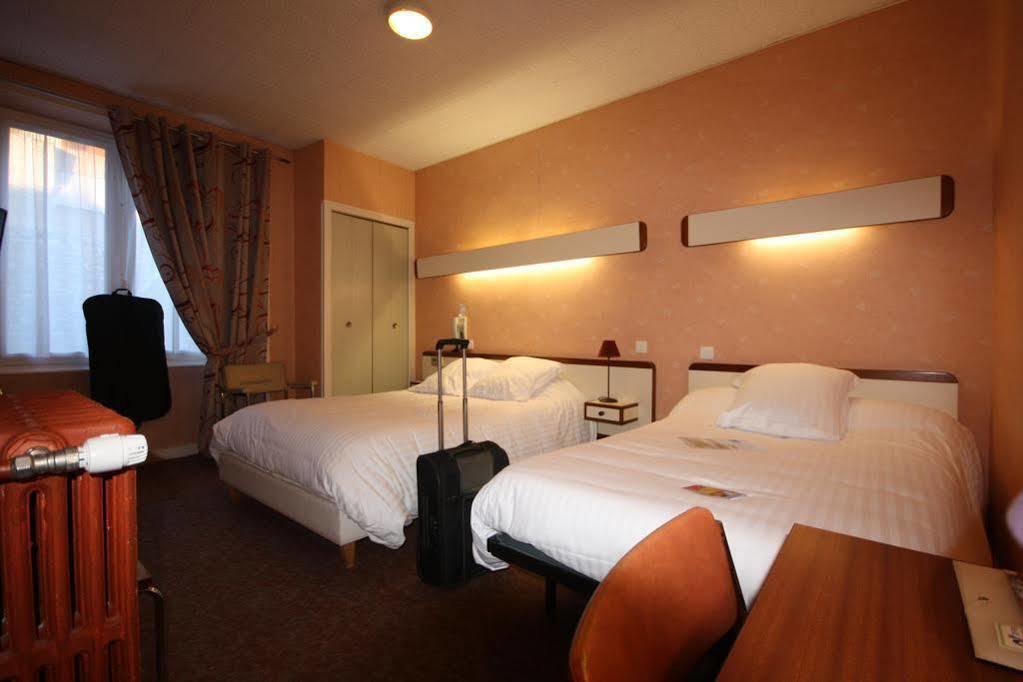 Hotel Le Petit Billot Vitré Zewnętrze zdjęcie